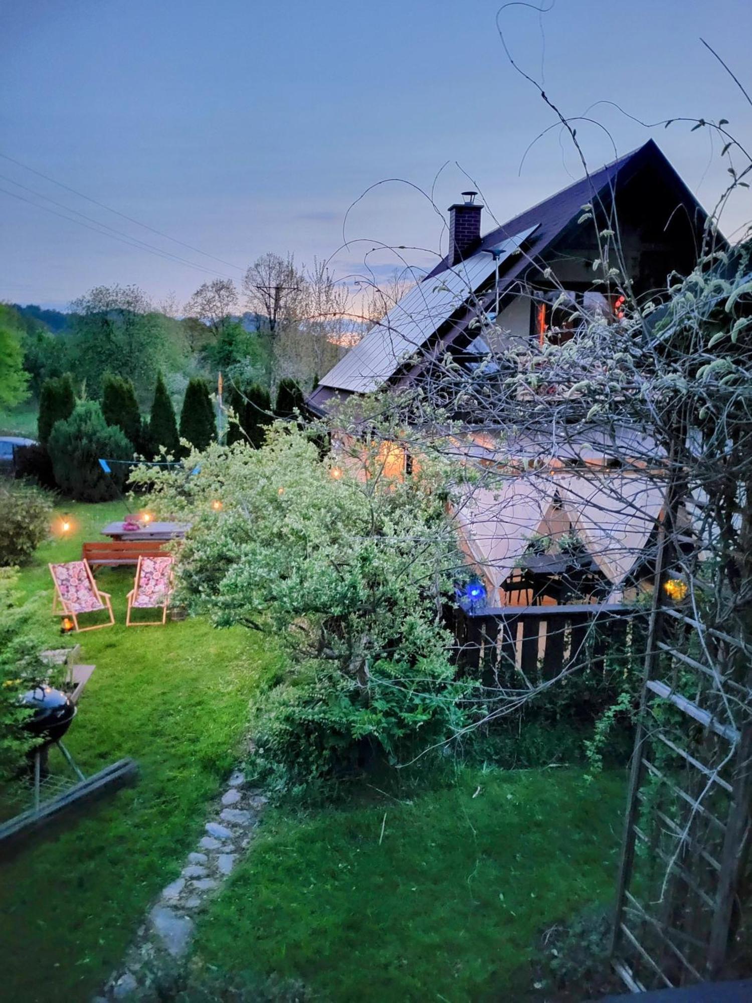 Smyrkowy Dom Z Kominkiem Z Goraca Balia Kolo Karpacza Janowice Wielkie Luaran gambar